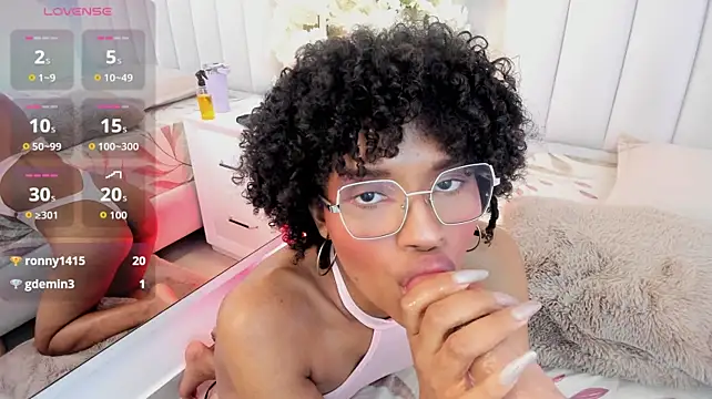 Megan__Hart_ webcam