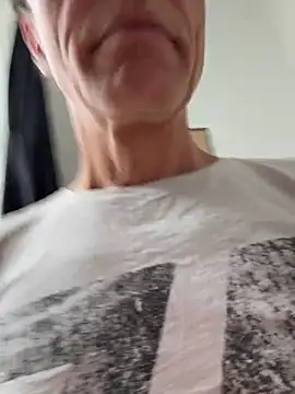 SexyLeon8 live cam on StripChat