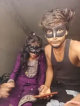 Romantic-couple10 webcam