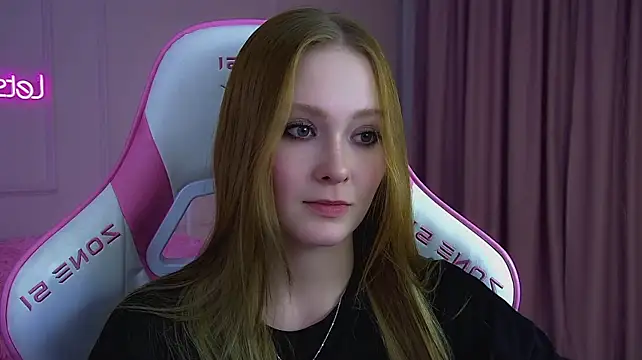 AgataFoxley webcam