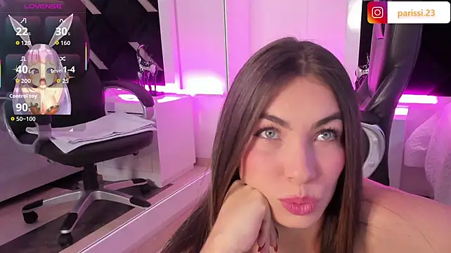 Mia_Parissi webcam