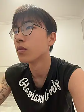 xiaoshuai2660 (G teen) - 等大哥