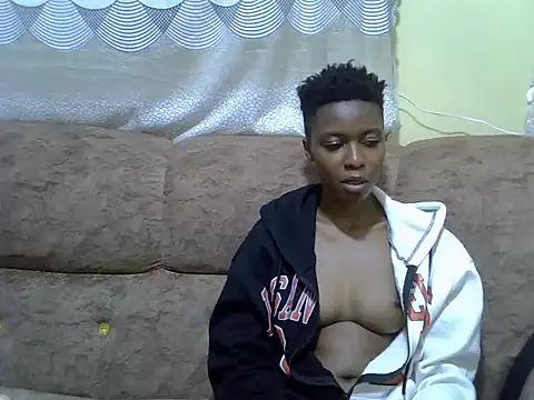prettyy_joy webcam