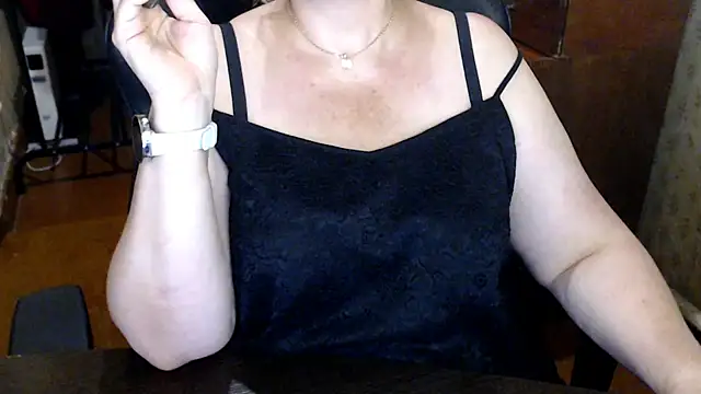 AlisaHot55 webcam