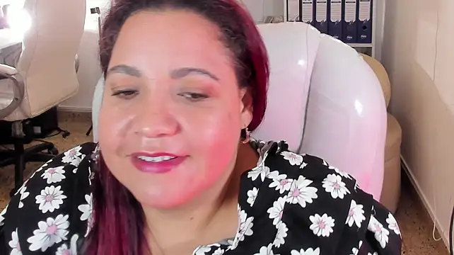 Crystal_mommy webcam