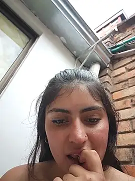 MishRaven webcam