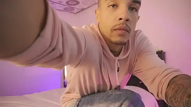 Be_curious webcam