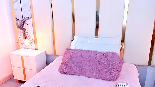 KamilaVegga webcam