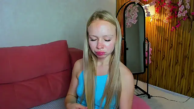 Milana_r0se webcam