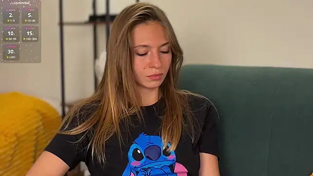 LovelyKatea webcam