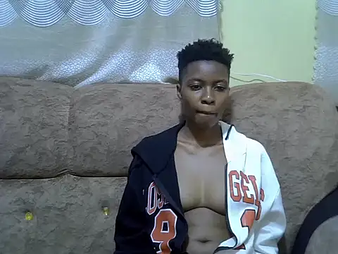 prettyy_joy webcam