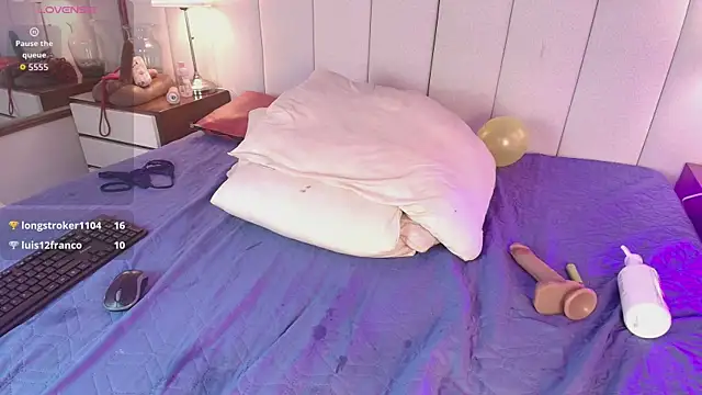 AlanaWesst webcam