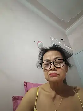Hotestlove webcam