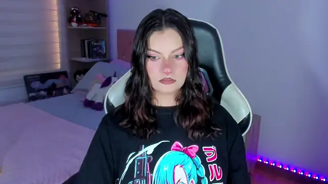 OphelianaRose33 webcam