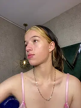 aly_16 webcam