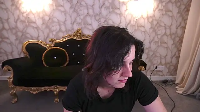 CassandraGold webcam