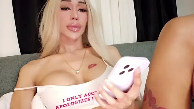 Forever_MissCandace webcam