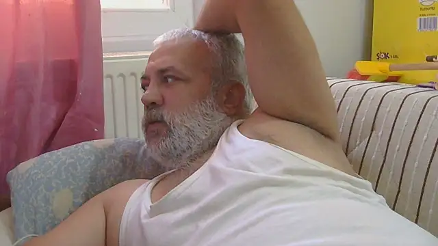 husoizmir live cam on StripChat