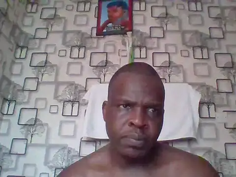 Chumba_001 live cam on StripChat