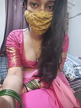 lavanya_sexyy (F milf) - Peticot with bra