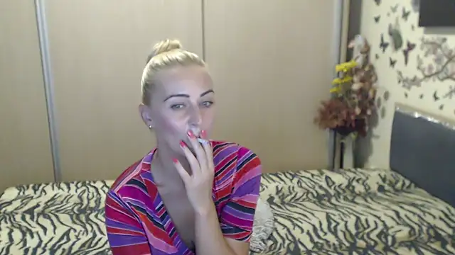 MirabelaSweet webcam