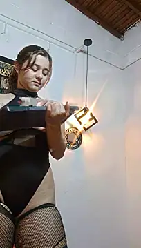 chloe_latin__ webcam