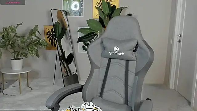 MartaEdams webcam