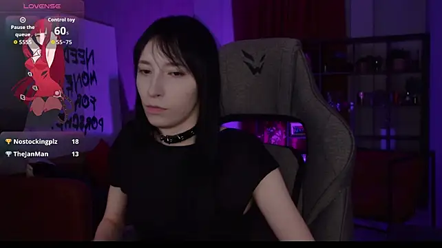 SeraphineSparda webcam