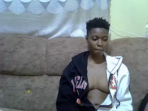 prettyy_joy webcam