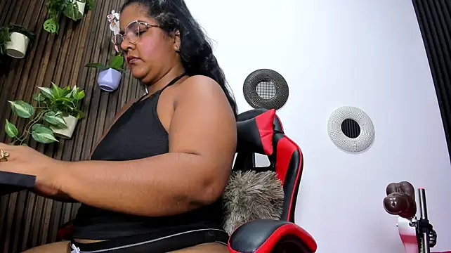 Mommy_Big_Ass webcam