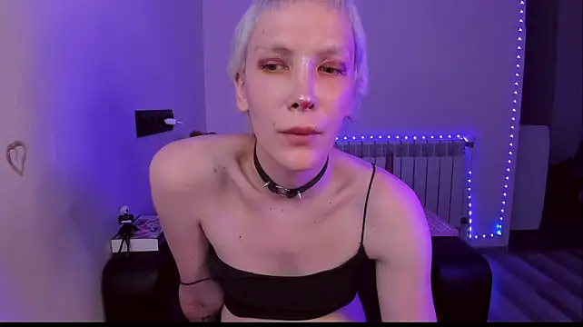 Lyricca webcam