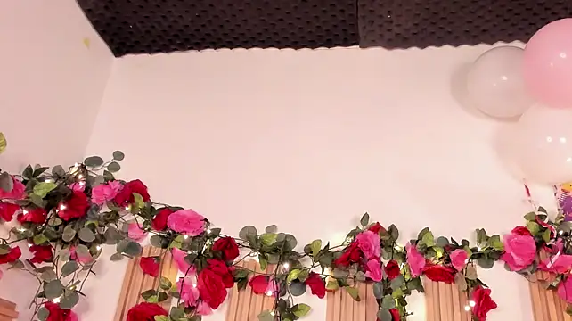 Lyanna_difran webcam