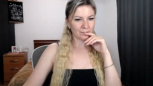 ParadiseAlina webcam
