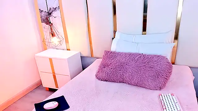KamilaVegga webcam