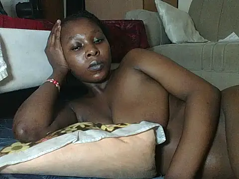 Sexyblackgold webcam
