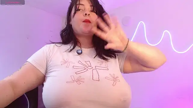 Layna_cold webcam
