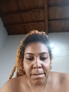 ELLA_KELLY webcam