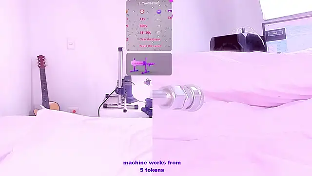 revy_blacck webcam