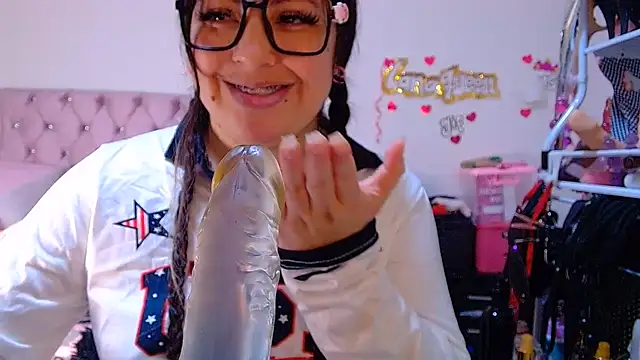 lanaqueen699 webcam