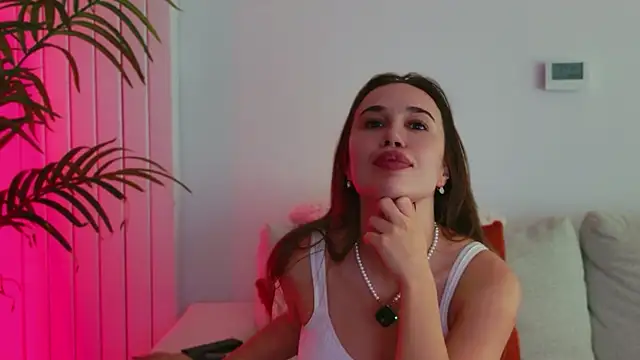 GoddessRoxana webcam
