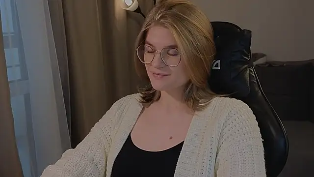 _JessieVibes webcam