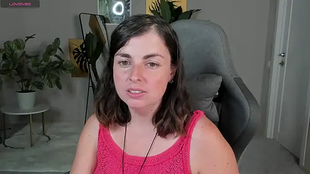 MartaEdams webcam
