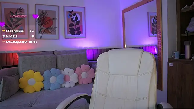 JadeSummerr webcam