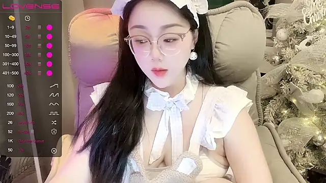 Monica-666888- webcam