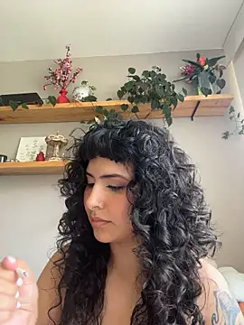 SugarTroubl33 webcam