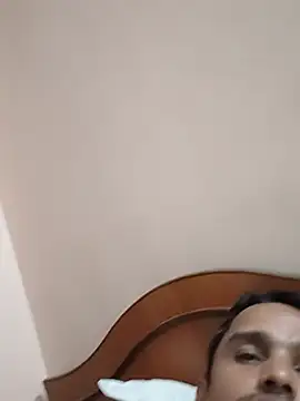 Mumbai_handsom92 webcam