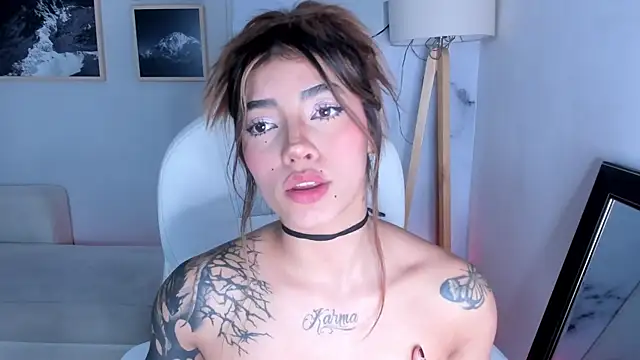 gamora_evans webcam