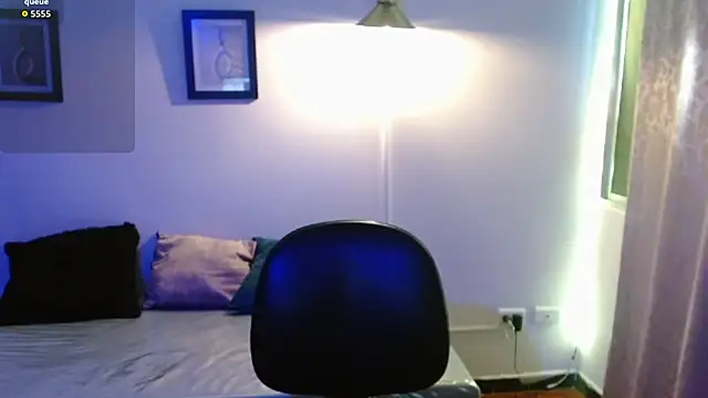 Tiffany_Bu webcam
