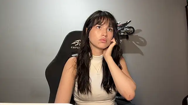 SharolynSalle webcam
