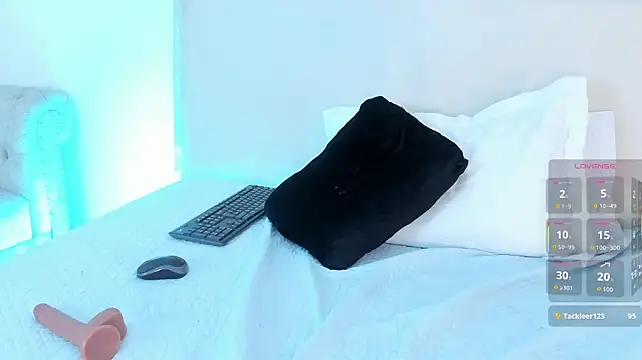 LuciaKiss webcam